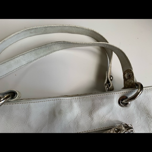 Innue Italian leather white snakeskin tote bag - Picture 5 of 16